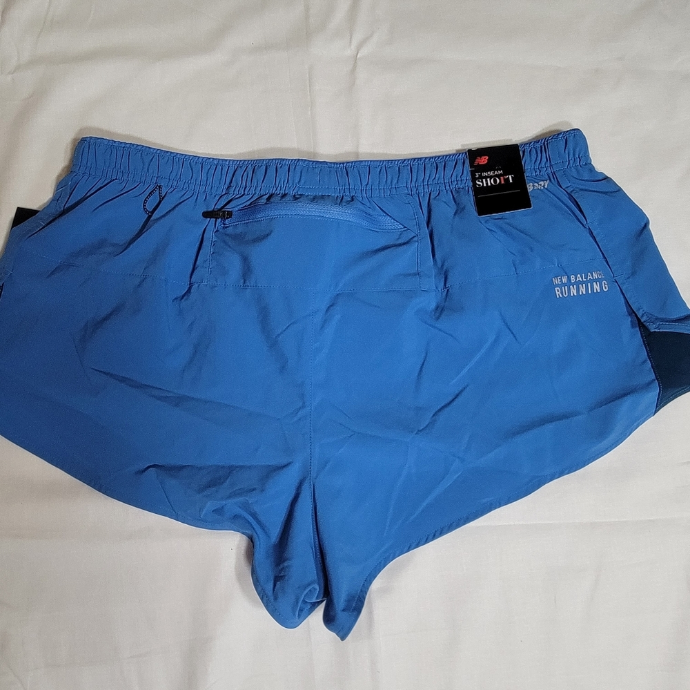 New Balance Short - Picture 2 of 5